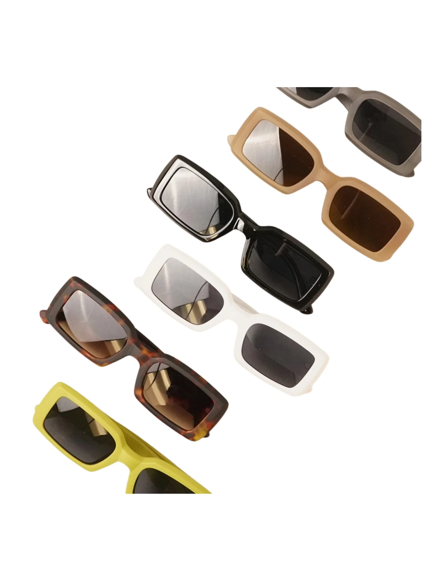 Retro Rectangular Sunglasses - Image 7