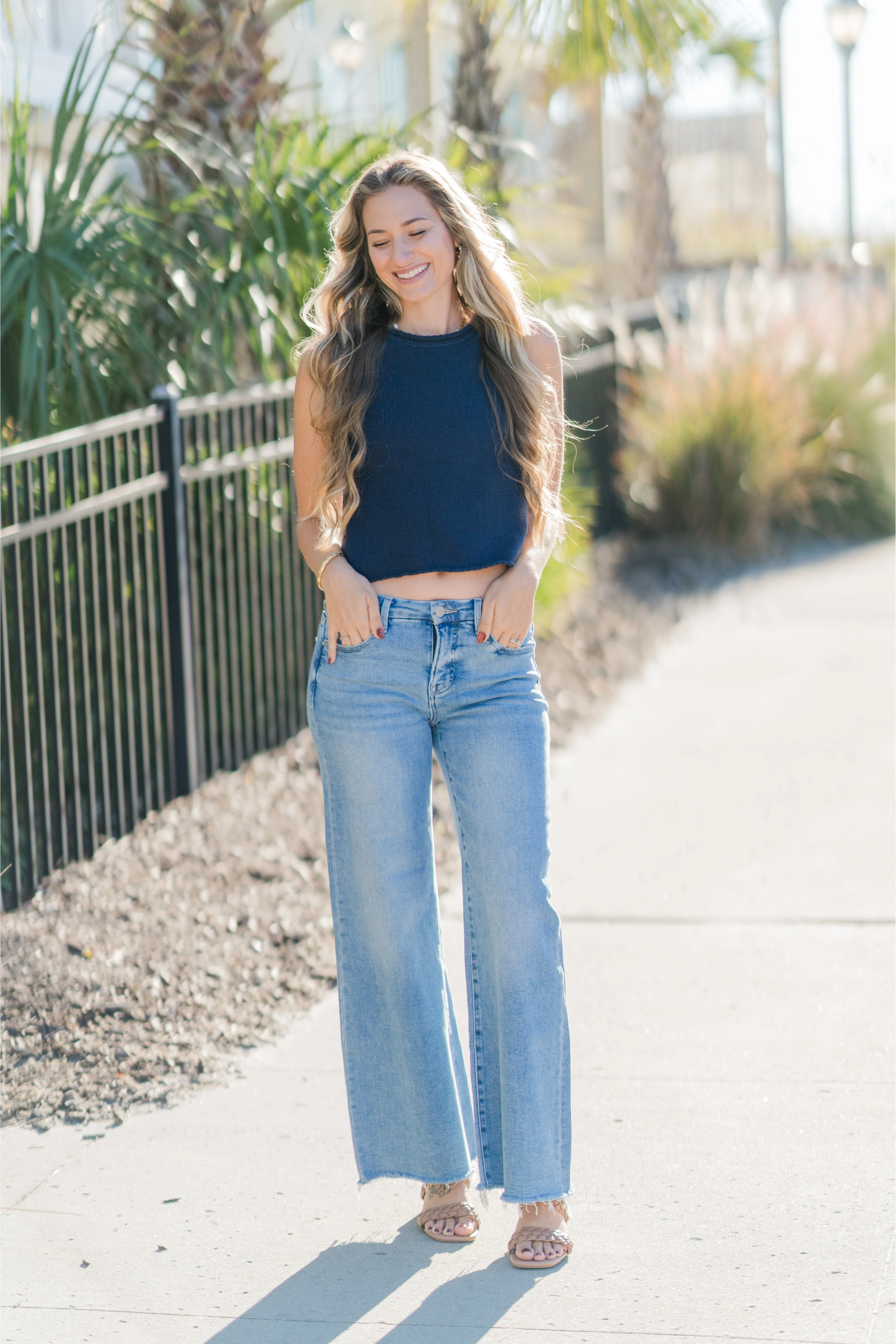 Sleeveless Sweater Top - Image 4