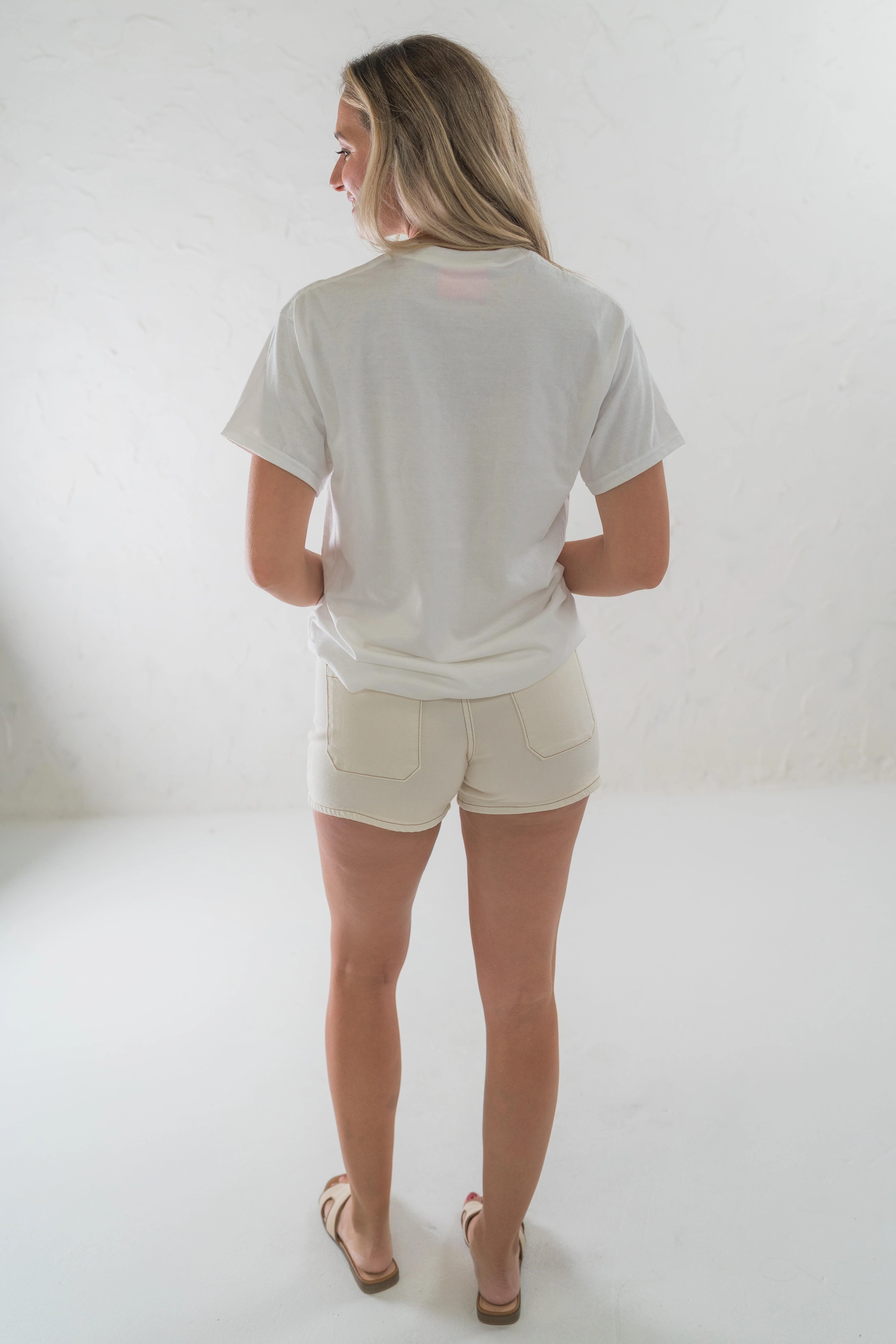 The World Is Your Oyster Tee - Image 4